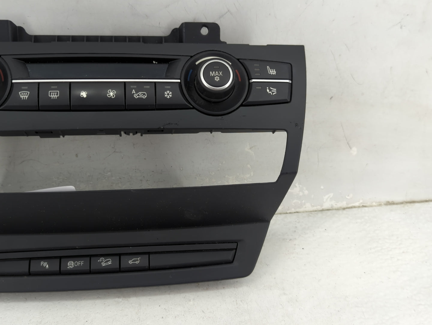 2007-2013 Bmw X5 Climate Control Module Temperature AC/Heater Replacement P/N:9227924-02/W 9227924 Fits OEM Used Auto Parts 