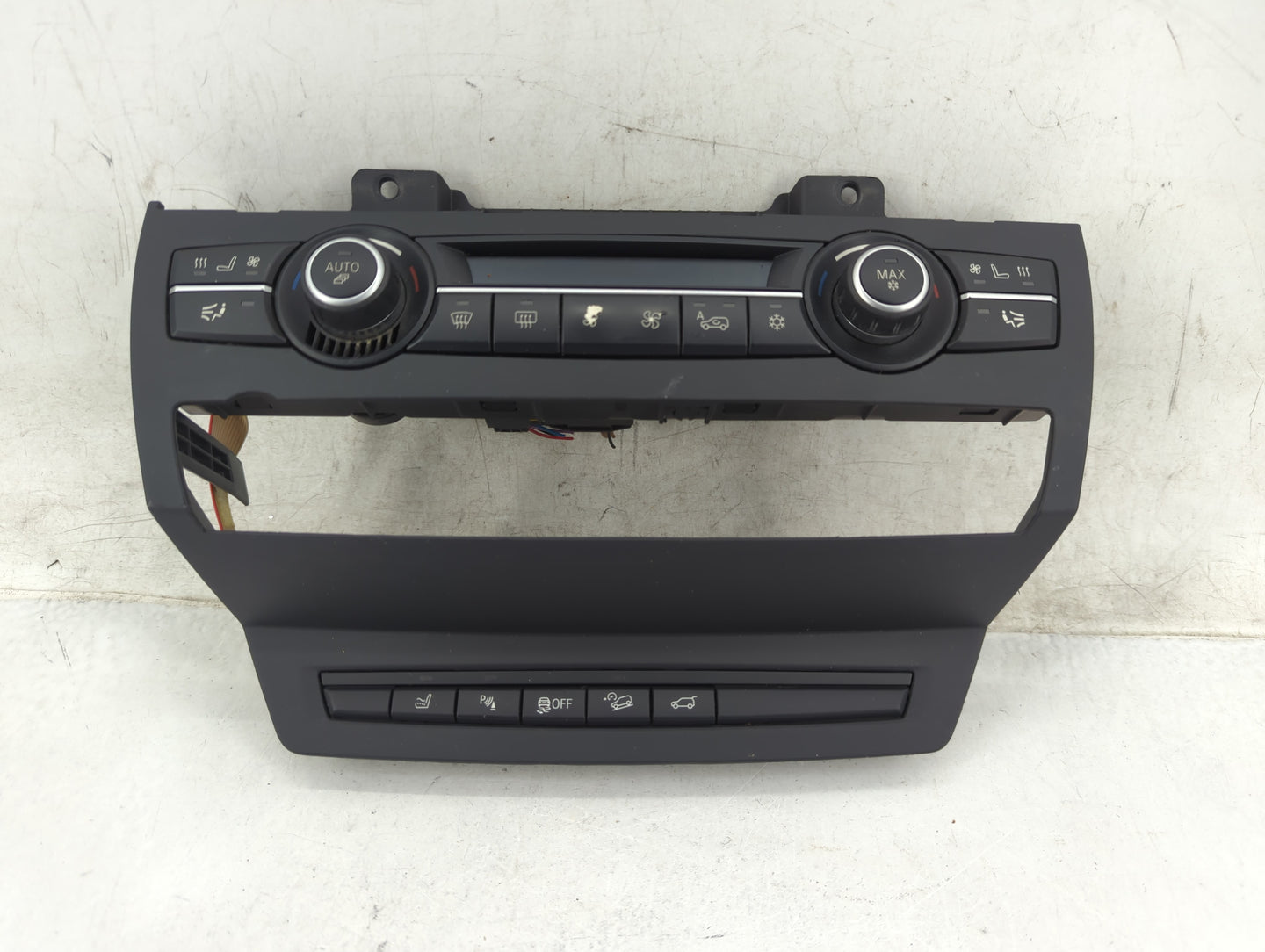 2007-2013 Bmw X5 Climate Control Module Temperature AC/Heater Replacement P/N:9234336-02/Y 9208216-02 Fits OEM Used Auto Par
