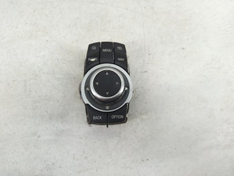 compare product 2011 Bmw X5 Radio AM FM Cd Player Receiver Replacement P/N:9231116 033625107 Fits OEM Used Auto Parts