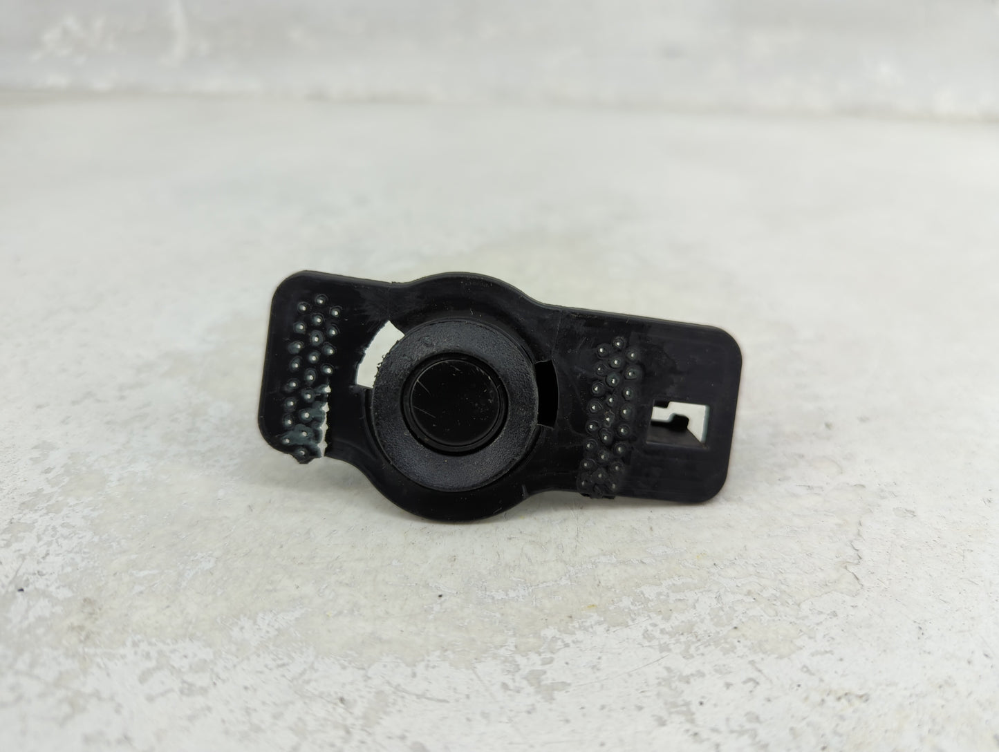 2011 Bmw X5 Front Park Assist Sensor Black 1456222 - Oemusedautoparts1.com