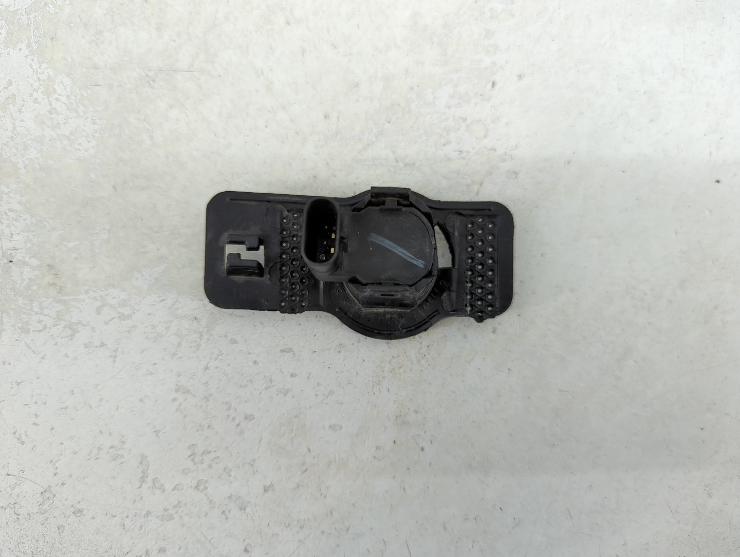 2011 Bmw X5 Front Park Assist Sensor Black 1456222 - Oemusedautoparts1.com