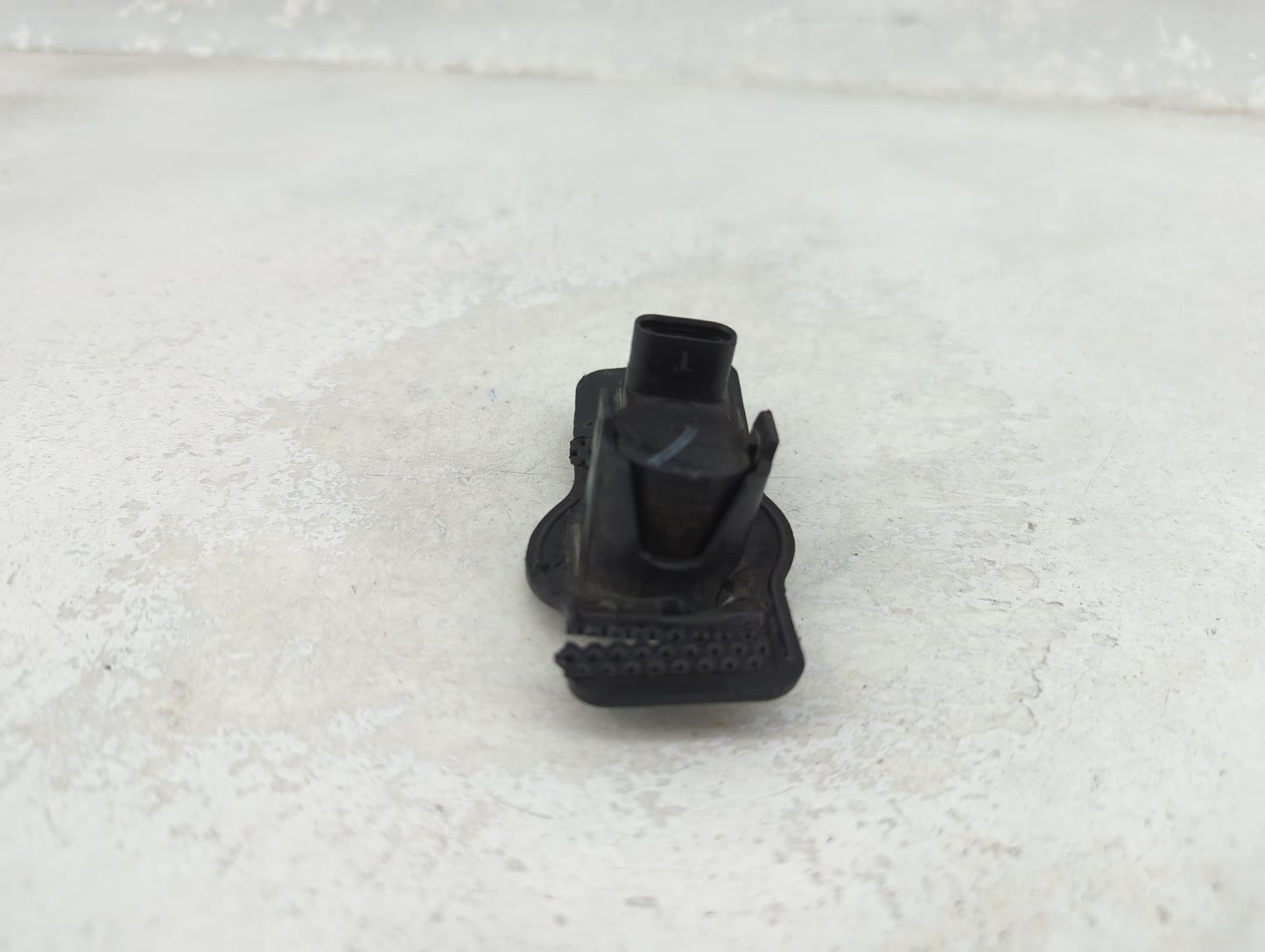 2011 Bmw X5 Front Park Assist Sensor Black 1456222 - Oemusedautoparts1.com