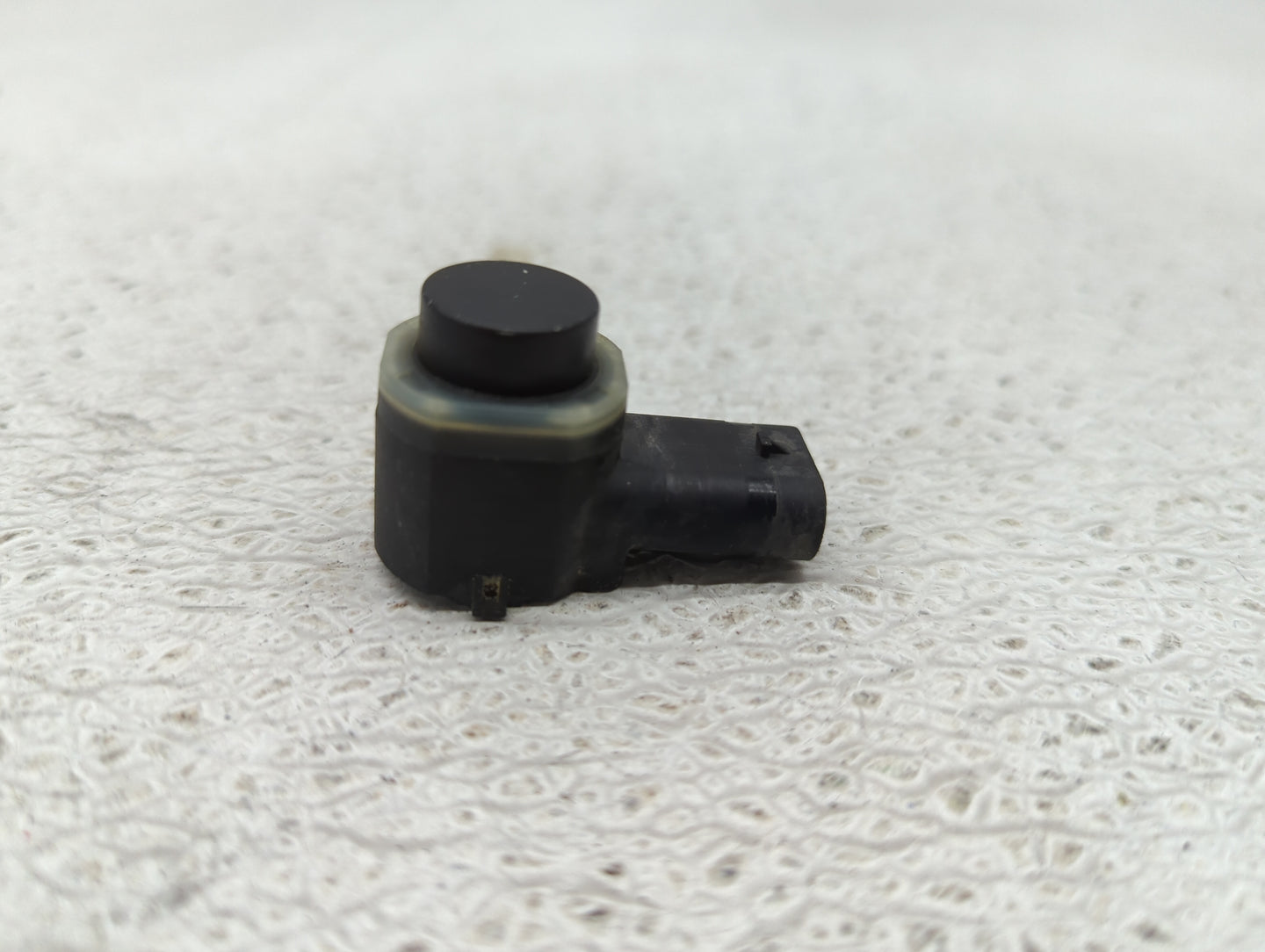 2011 Bmw X5 Front Park Assist Sensor Black - Oemusedautoparts1.com