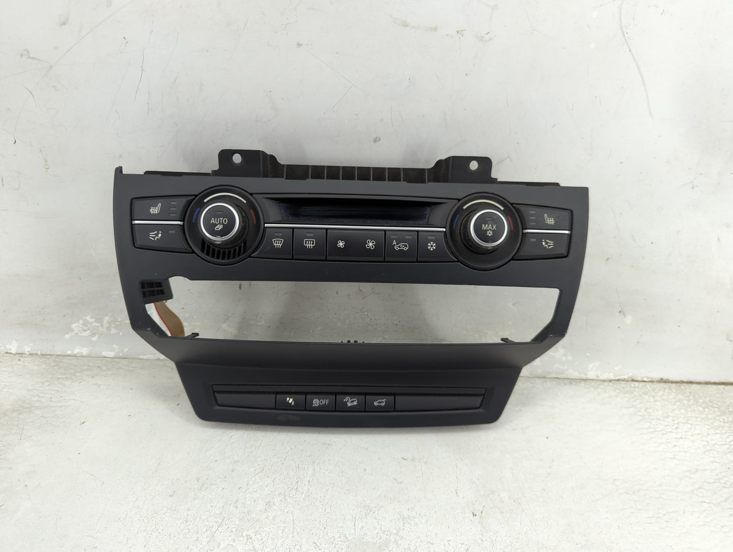 2007-2013 Bmw X5 Climate Control Module Temperature AC/Heater Replacement P/N:9 227 924 Fits OEM Used Auto Parts - Oemusedau
