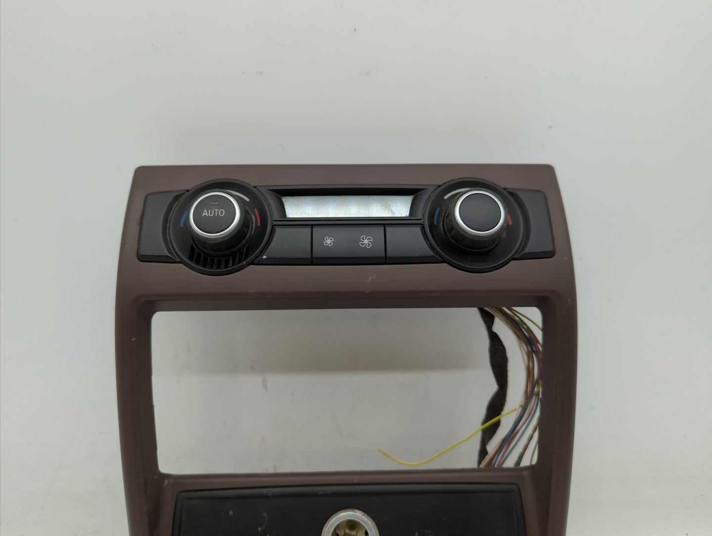 2007-2013 Bmw X5 Climate Control Module Temperature AC/Heater Replacement P/N:9 215 514 9215514 Fits OEM Used Auto Parts - O