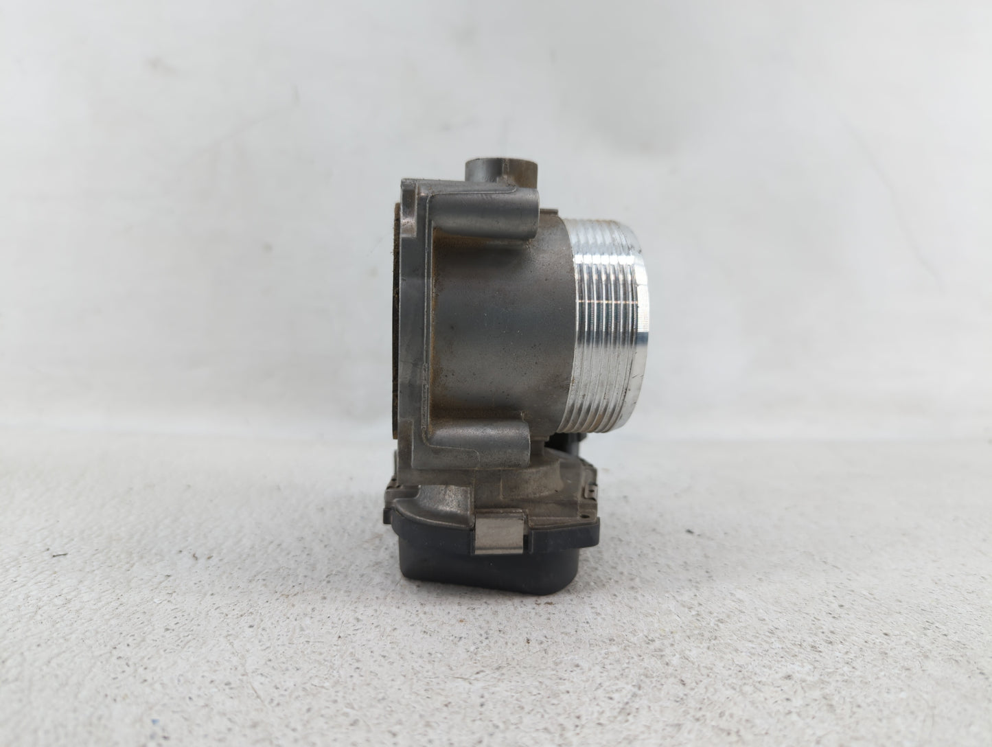 2011-2018 Bmw X5 Throttle Body P/N:7 555 944 7555944 Fits Fits 2008 2009 2010 2011 2012 2013 2014 2015 2016 2017 2018 OEM Us
