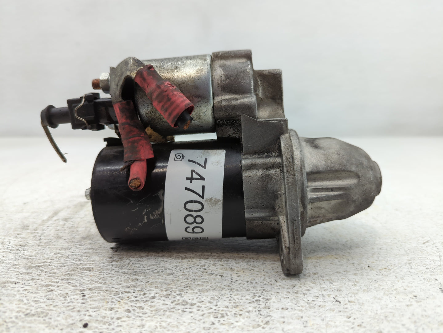 2007-2011 Bmw X5 Car Starter Motor Solenoid OEM P/N:2220704 Fits Fits 2005 2006 2007 2008 2009 2010 2011 OEM Used Auto Parts