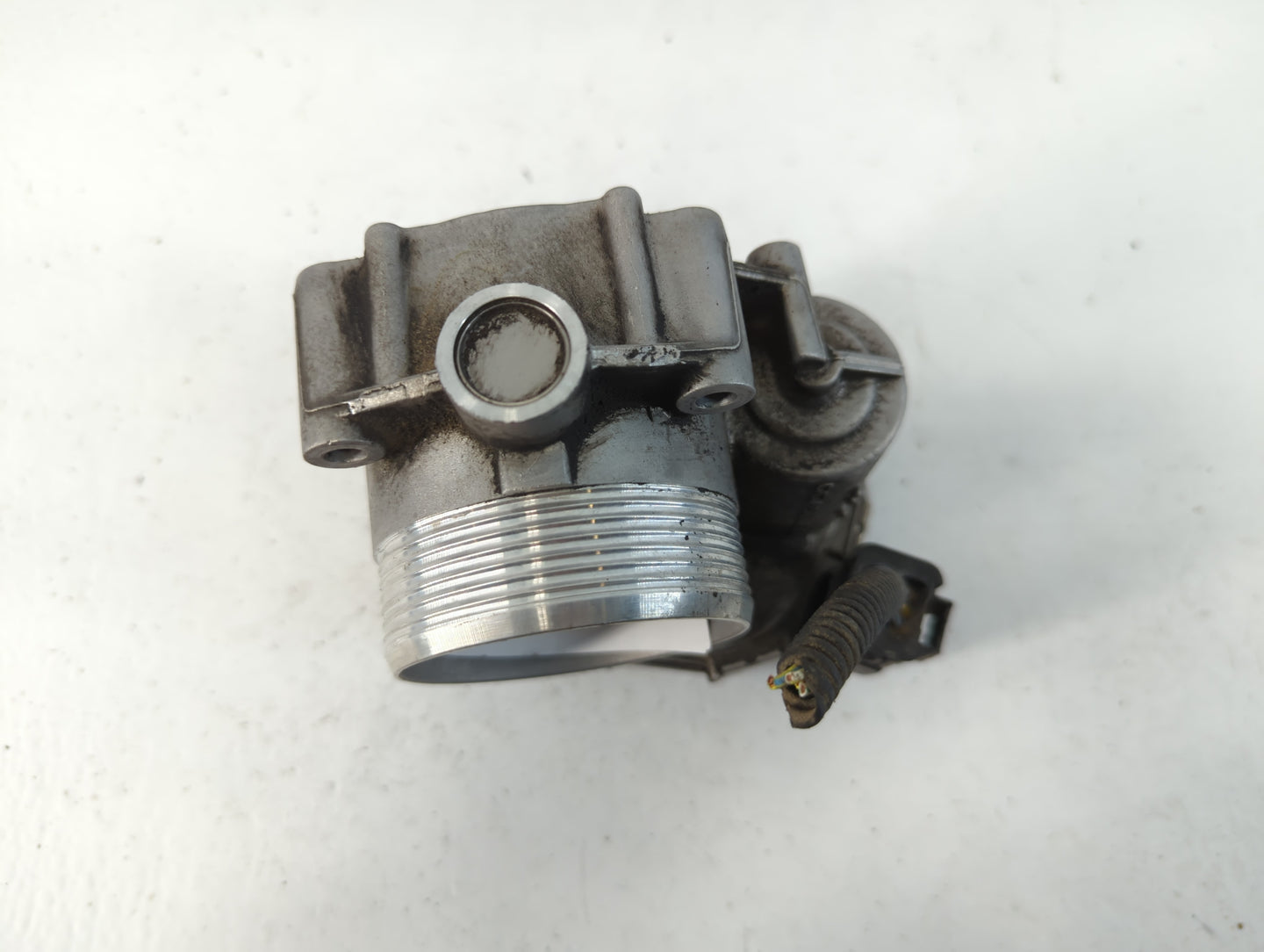 2011-2018 Bmw X5 Throttle Body P/N:1354 7555944-03 Fits Fits 2010 2011 2012 2013 2014 2015 2016 2017 2018 2019 2020 OEM Used