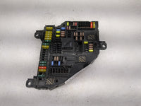 2011 Bmw Z4 Fusebox Fuse Box Panel Relay Module P/N:9210496 9210499 Fits OEM Used Auto Parts - Oemusedautoparts1.com