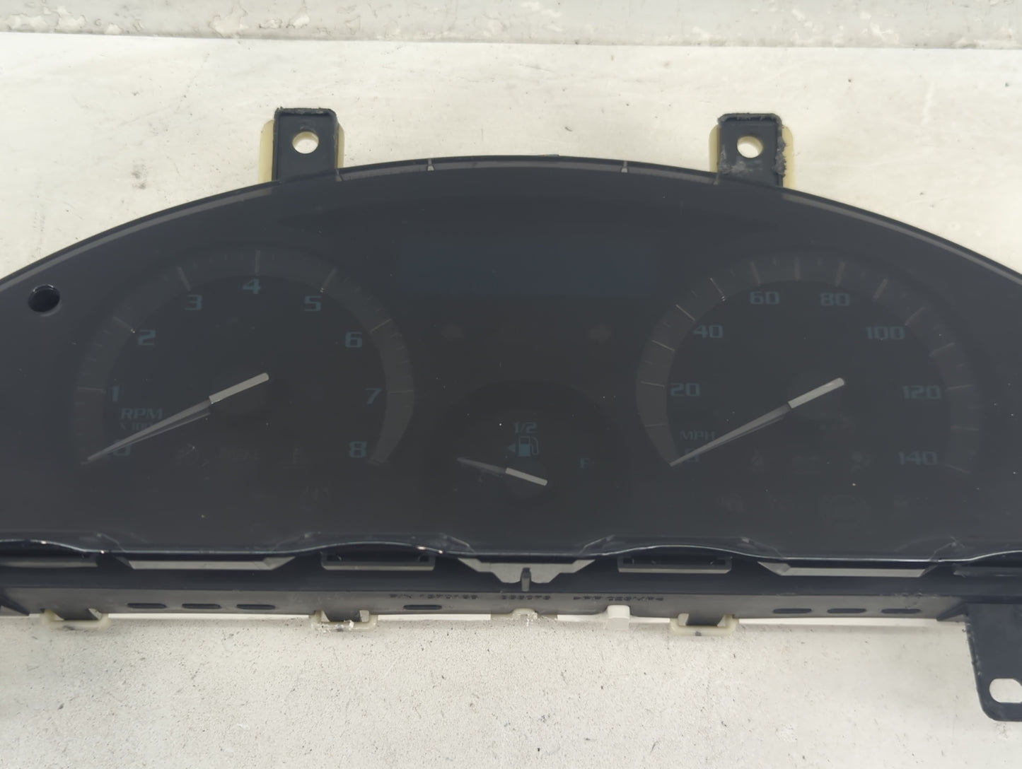 2008-2012 Buick Enclave Instrument Cluster Speedometer Gauges Fits Fits 2008 2009 2010 2011 2012 OEM Used Auto Parts - Oemus