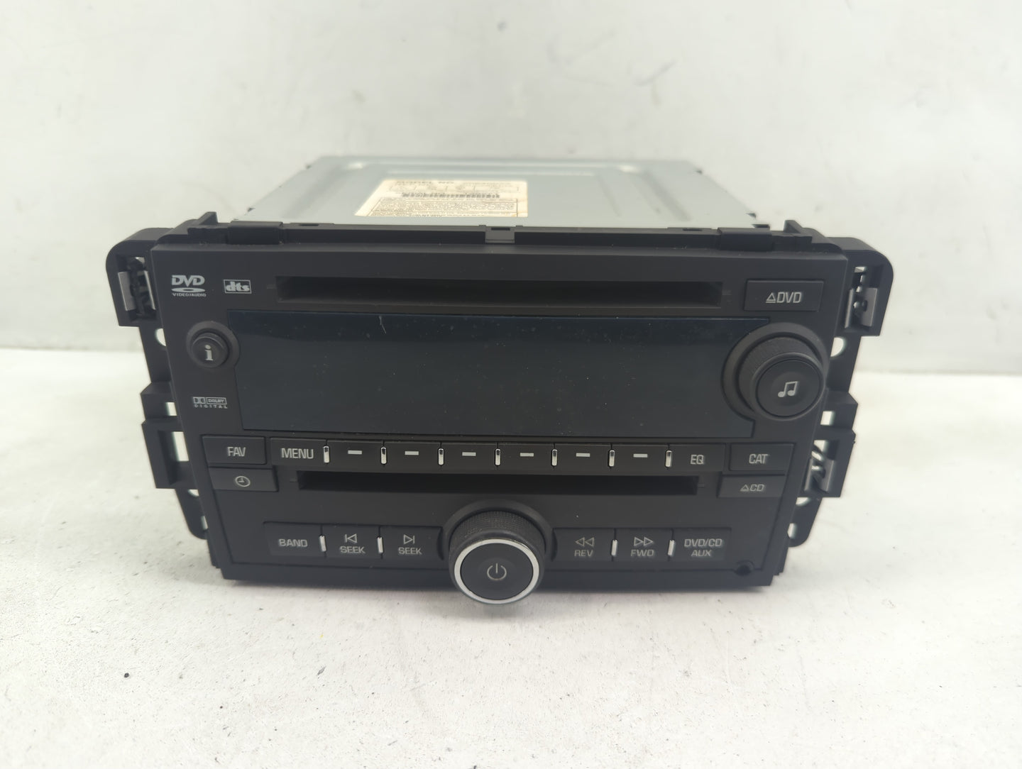 2010-2012 Buick Enclave Radio AM FM Cd Player Receiver Replacement P/N:20940022 Fits Fits 2010 2011 2012 OEM Used Auto Parts