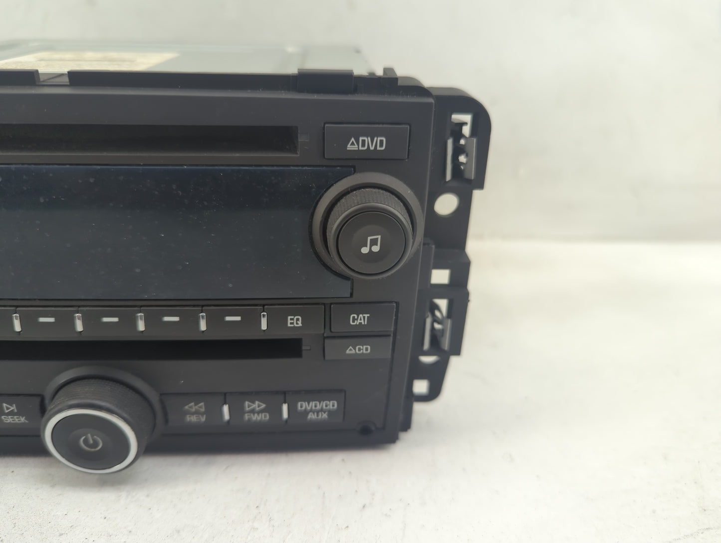 2010-2012 Buick Enclave Radio AM FM Cd Player Receiver Replacement P/N:20940022 Fits Fits 2010 2011 2012 OEM Used Auto Parts