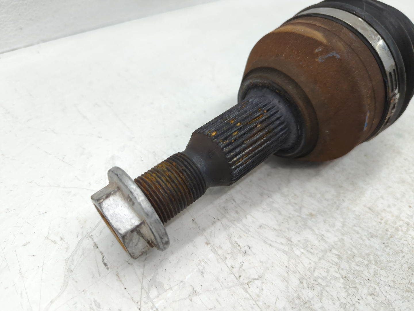 2008-2017 Buick Enclave Axle Shaft Front Driver Cv C/v - Oemusedautoparts1.com