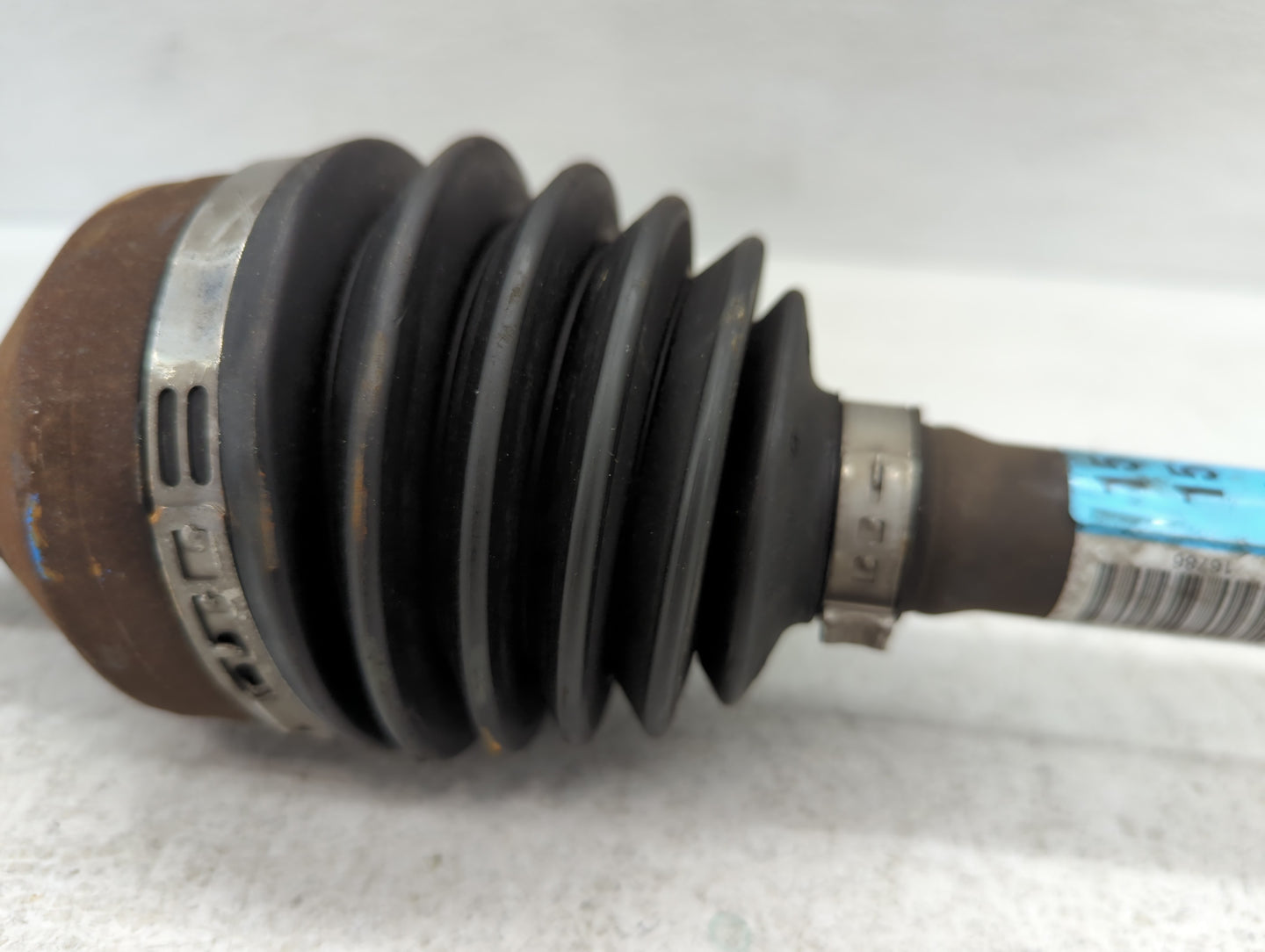 2008-2017 Buick Enclave Axle Shaft Front Driver Cv C/v - Oemusedautoparts1.com