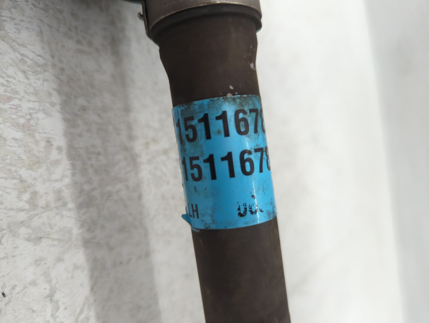 2008-2017 Buick Enclave Axle Shaft Front Driver Cv C/v 1119826 - Oemusedautoparts1.com