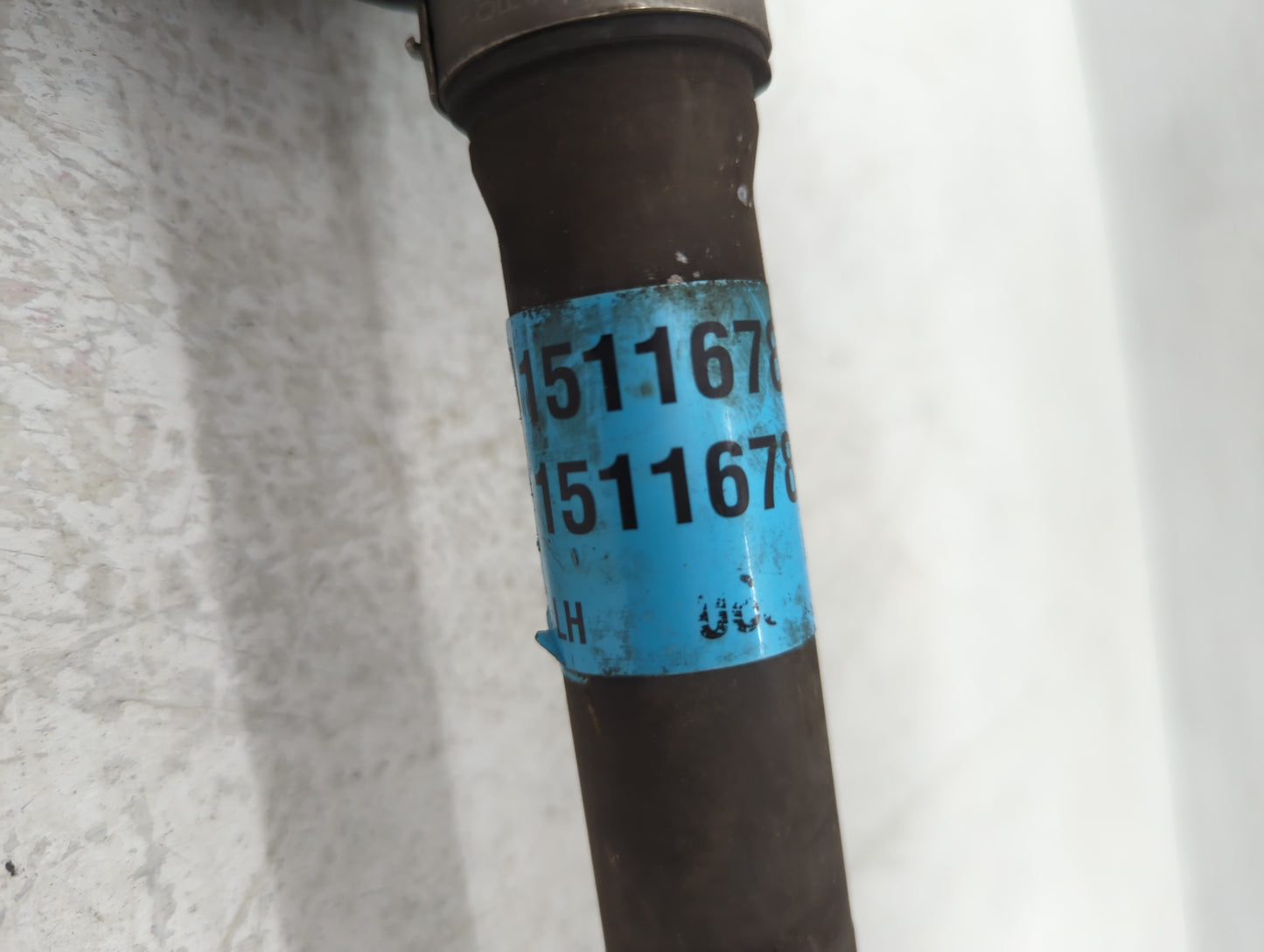 2008-2017 Buick Enclave Axle Shaft Front Driver Cv C/v 1119826 - Oemusedautoparts1.com