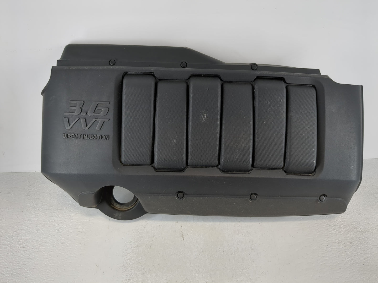 2011 Buick Enclave Engine Cover - Oemusedautoparts1.com
