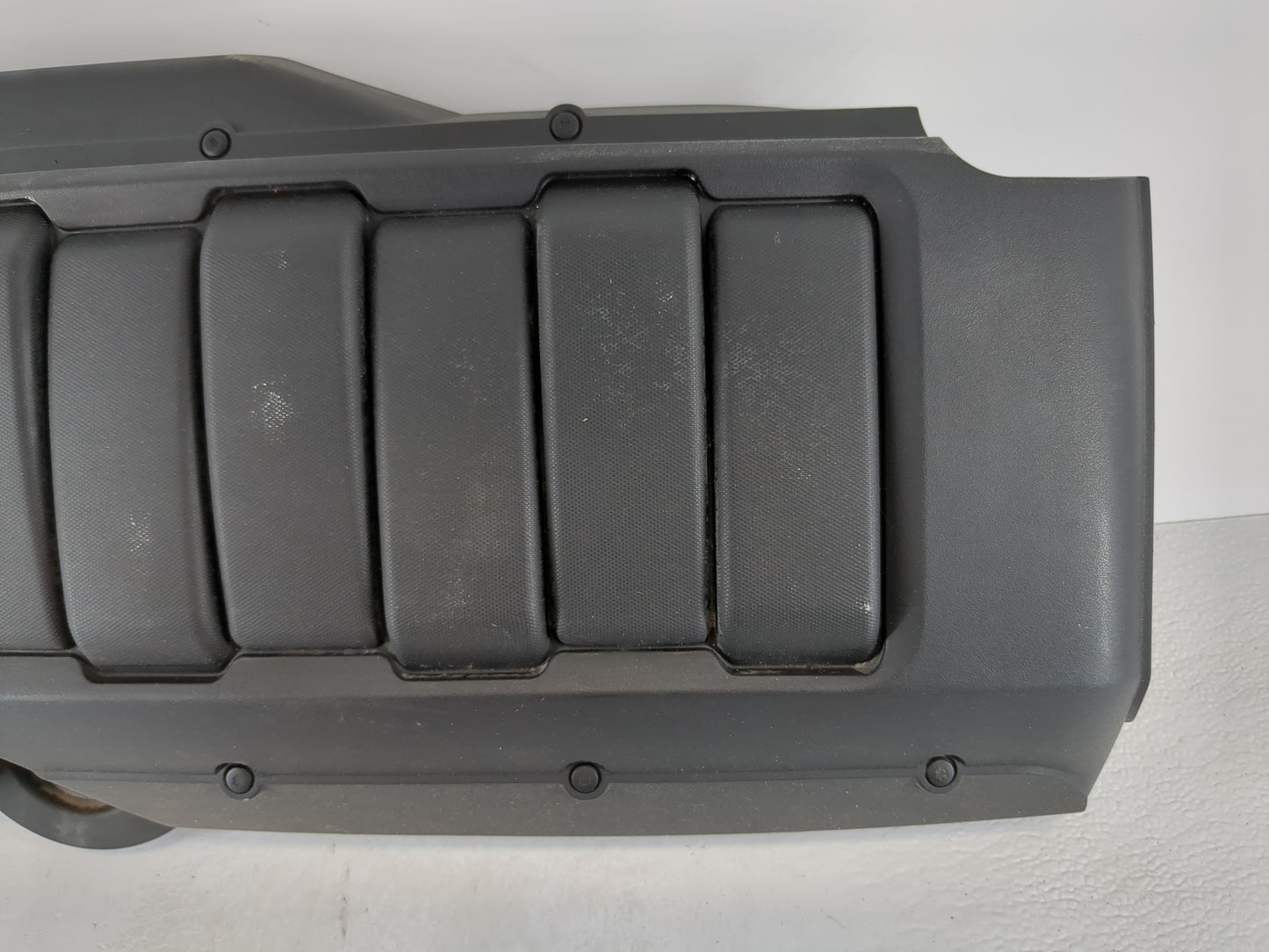 2011 Buick Enclave Engine Cover - Oemusedautoparts1.com