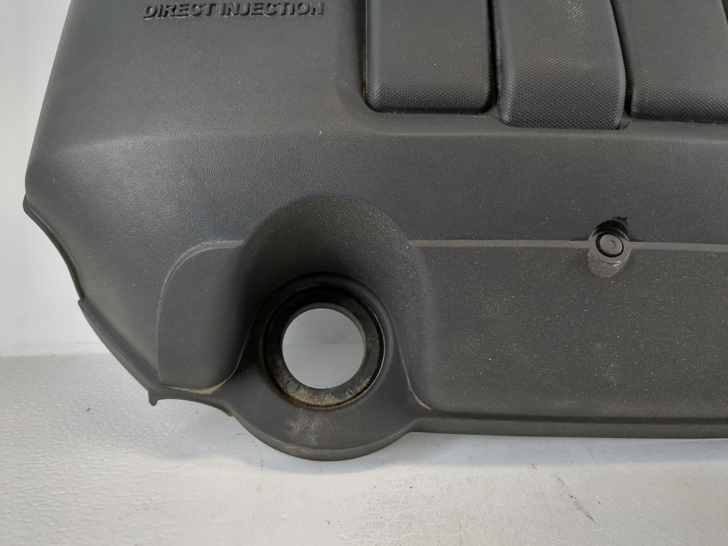 2011 Buick Enclave Engine Cover - Oemusedautoparts1.com