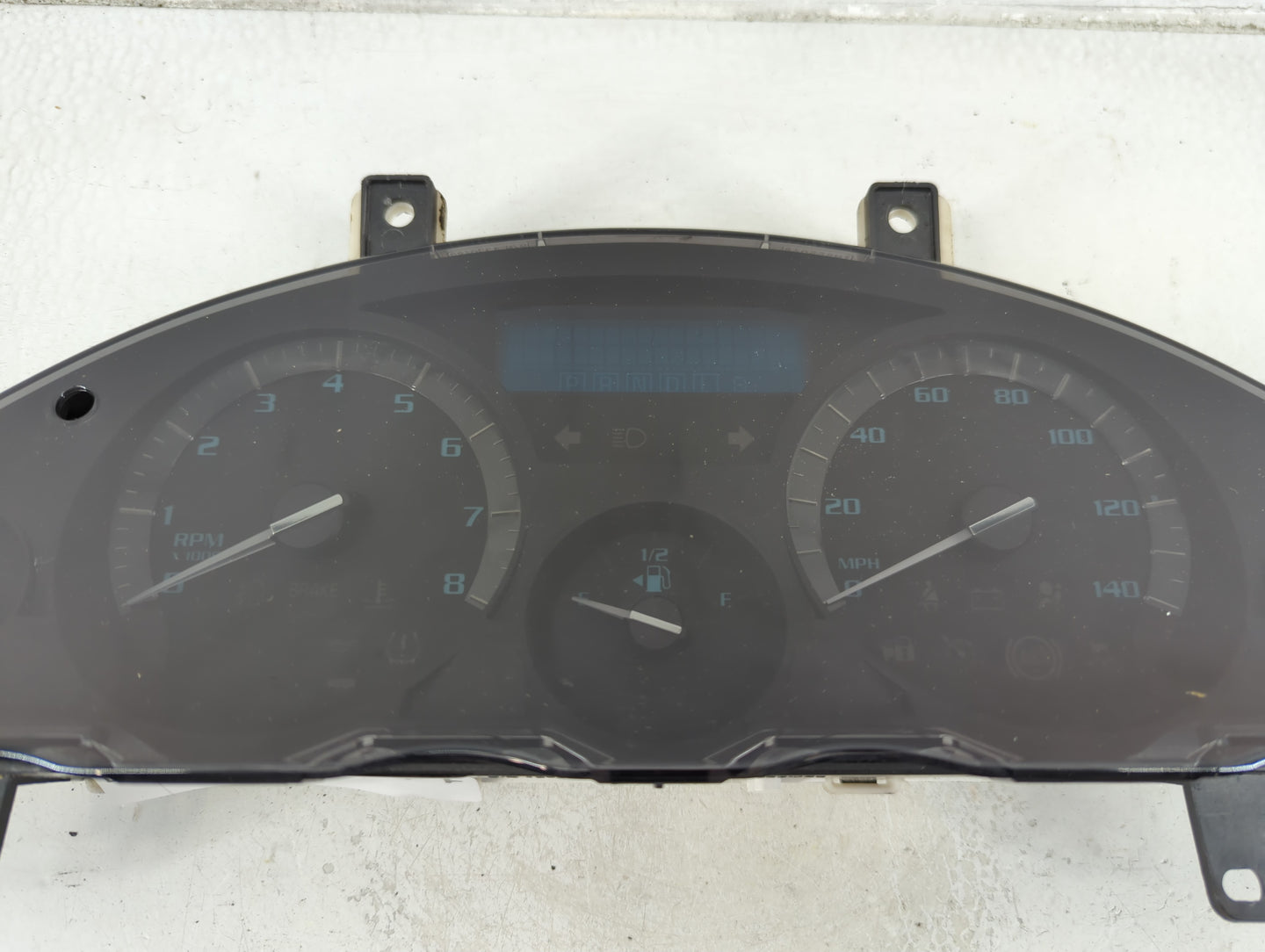 2008-2012 Buick Enclave Instrument Cluster Speedometer Gauges P/N:22763014 Fits Fits 2008 2009 2010 2011 2012 OEM Used Auto 