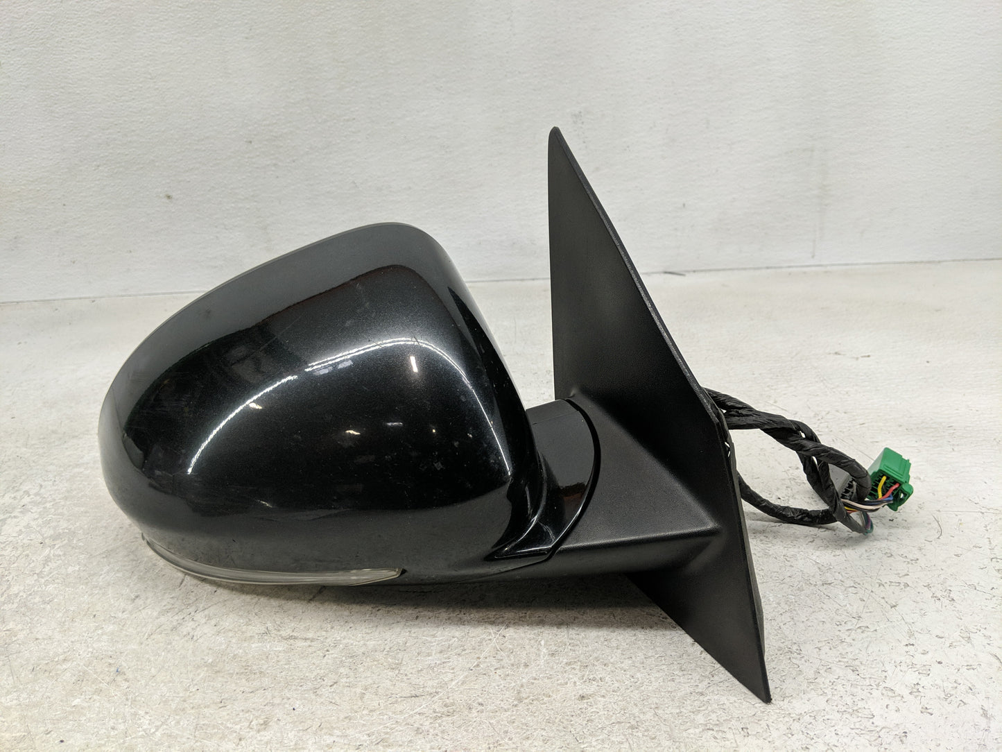 2008-2012 Buick Enclave Passenger Side View Mirror - Right Door Mirror OEM Used - Oemusedautoparts1.com