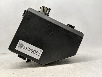 compare product 2010-2011 Buick Enclave Fusebox Fuse Box Panel Relay Module P/N:15927722 Fits Fits 2010 2011 OEM Used Auto Parts