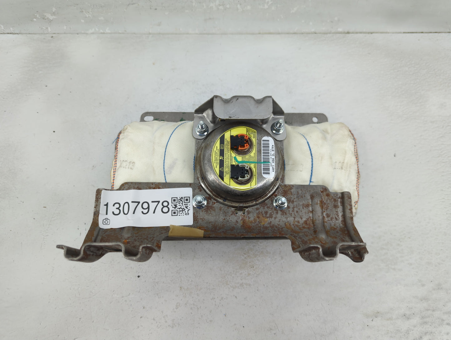 2011 Buick Enclave Air Bag Passenger Right Dashboard OEM Fits OEM Used Auto Parts - Oemusedautoparts1.com