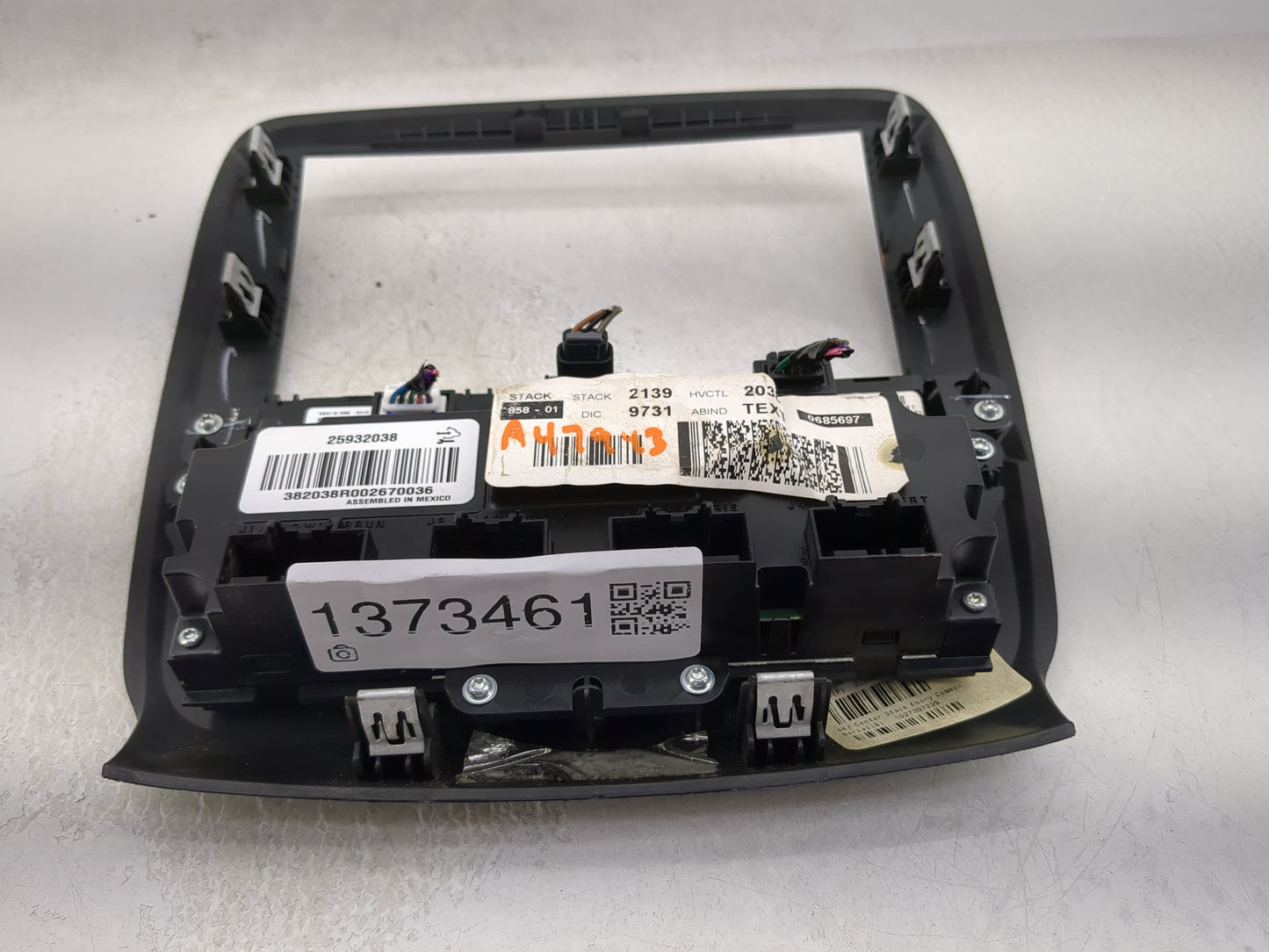 2008-2012 Buick Enclave Climate Control Module Temperature AC/Heater Replacement P/N:25932038 Fits Fits 2008 2009 2010 2011 