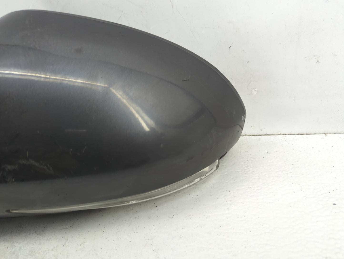 2008-2012 Buick Enclave Driver Side View Mirror - Left Door Mirror OEM Used - Oemusedautoparts1.com