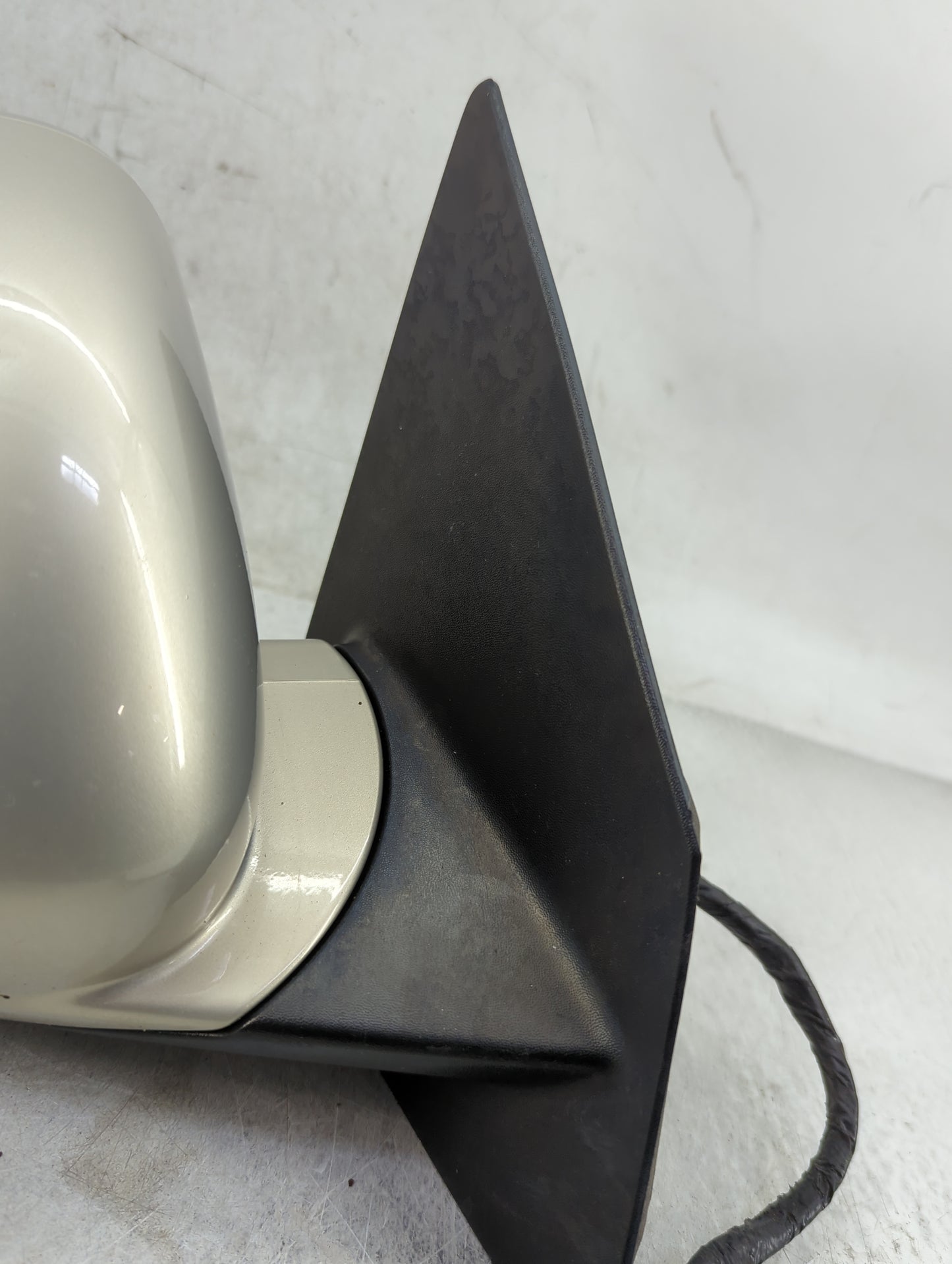 2008-2012 Buick Enclave Passenger Side View Mirror - Right Door Mirror OEM Used - Oemusedautoparts1.com
