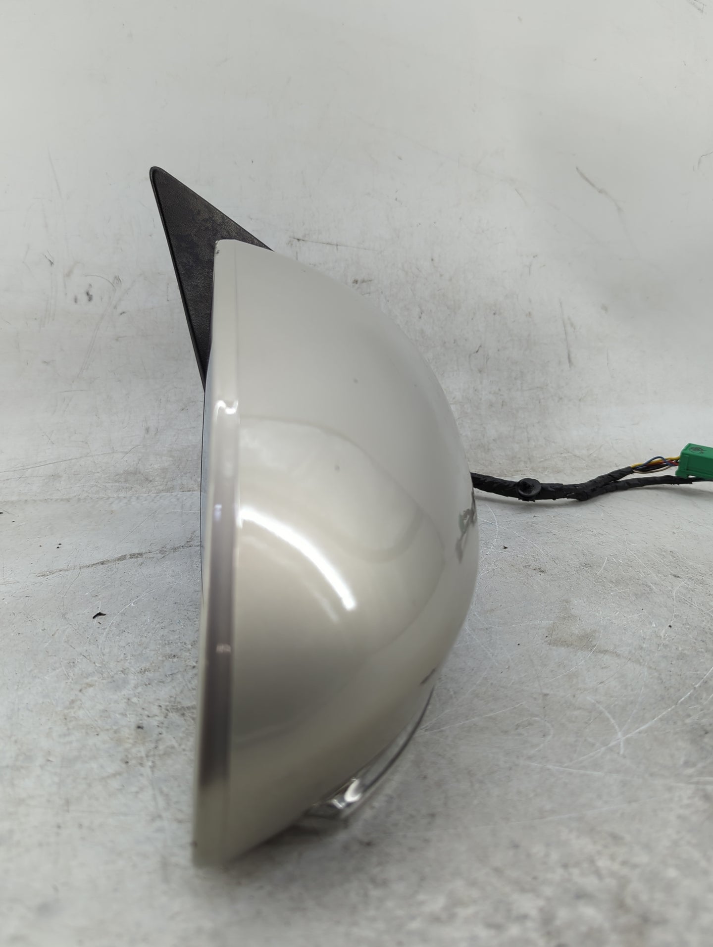 2008-2012 Buick Enclave Passenger Side View Mirror - Right Door Mirror OEM Used - Oemusedautoparts1.com