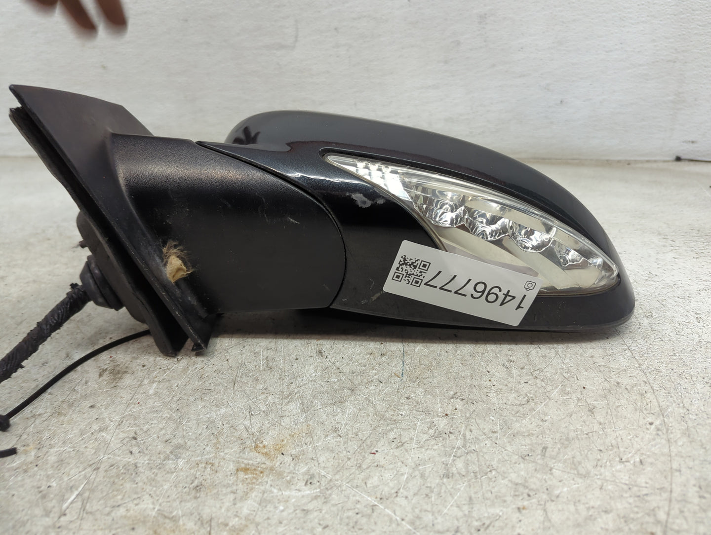 2008-2012 Buick Enclave Driver Side View Mirror - Left Door Mirror OEM Used - Oemusedautoparts1.com