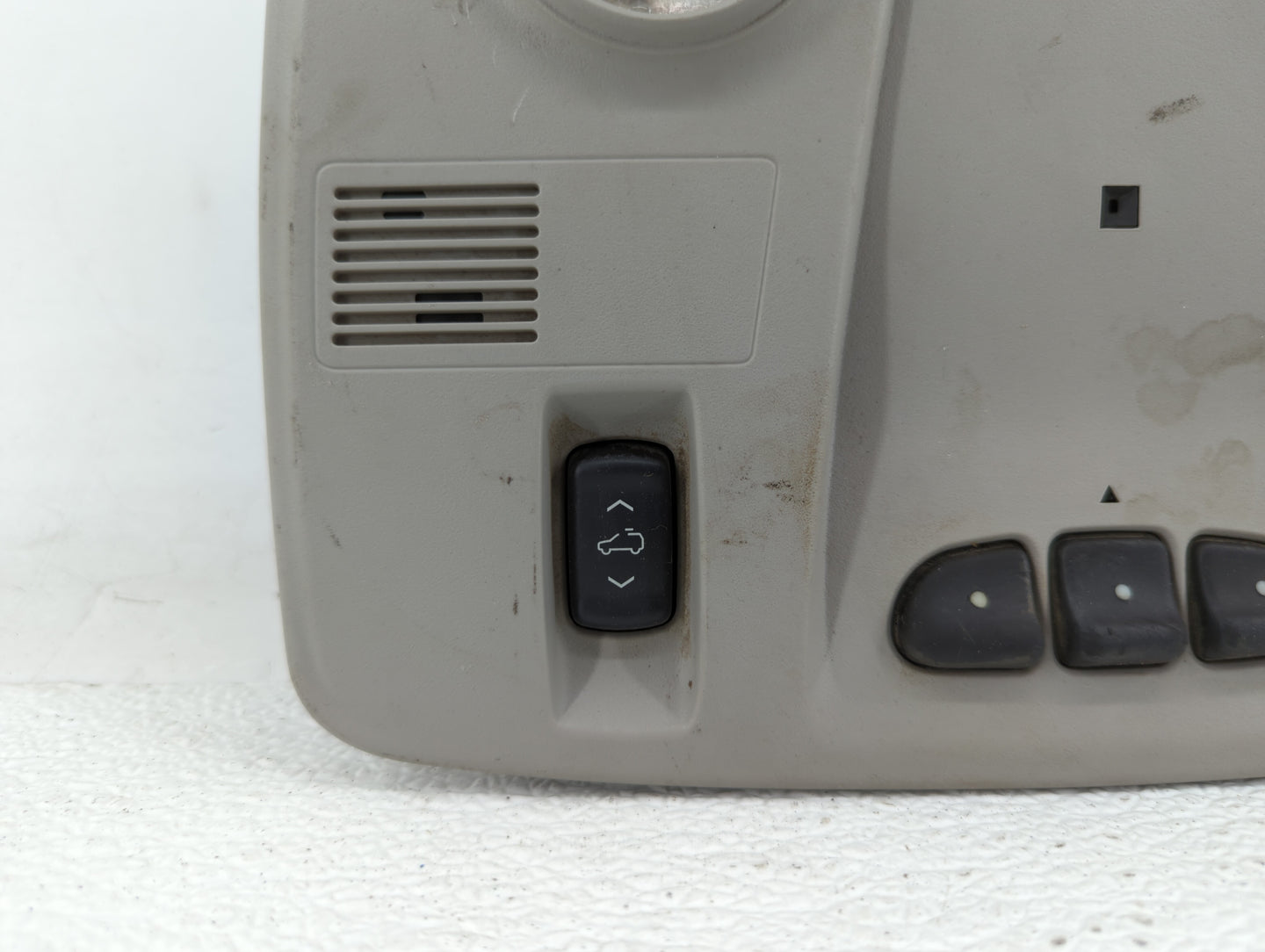 2008-2017 Buick Enclave Overhead Roof Console Interior Dome Light - Oemusedautoparts1.com