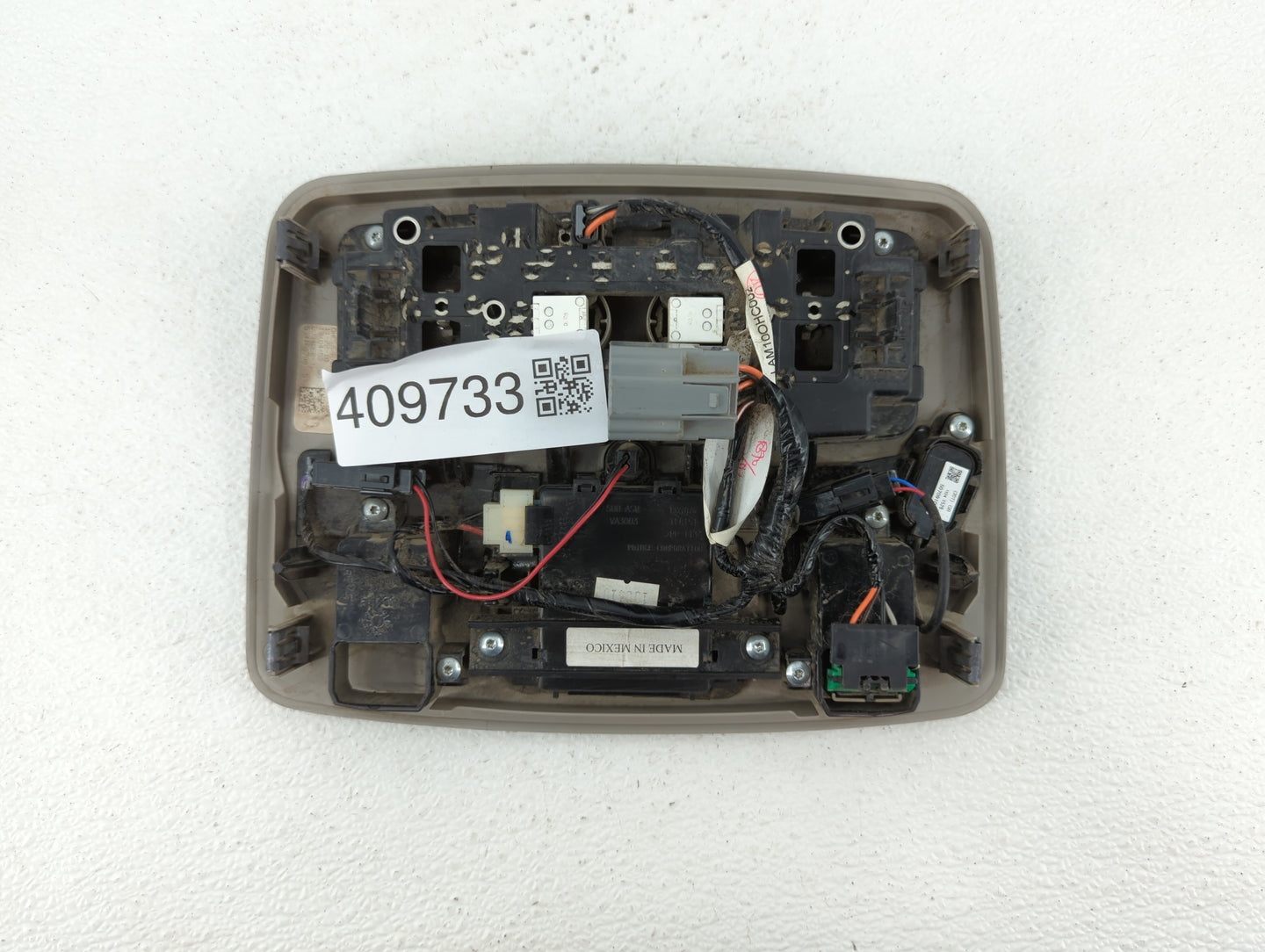 2008-2017 Buick Enclave Overhead Roof Console Interior Dome Light - Oemusedautoparts1.com