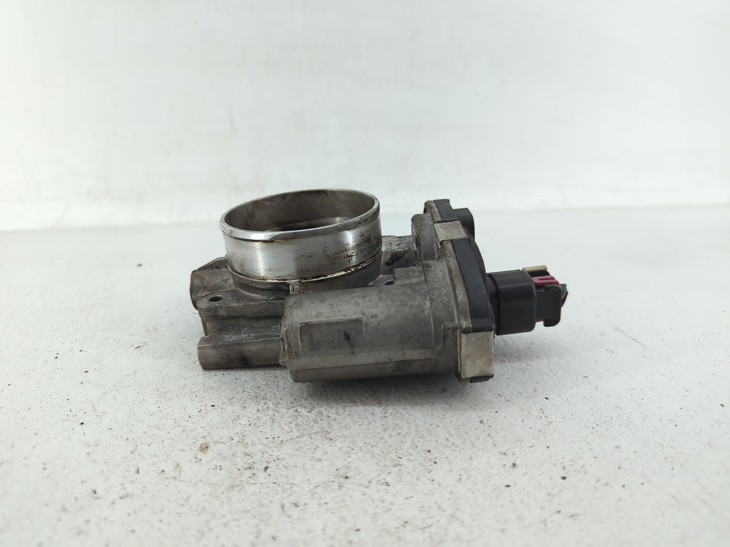 2008-2011 Buick Enclave Throttle Body P/N:591HB 995AA Fits Fits 2007 2008 2009 2010 2011 OEM Used Auto Parts - Oemusedautopa