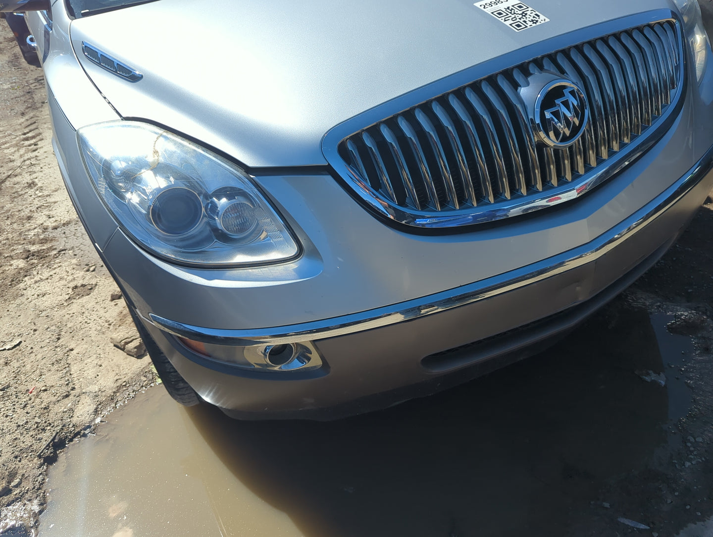 2008-2012 Buick Enclave Front Bumper - Oem - Oemusedautoparts1.com
