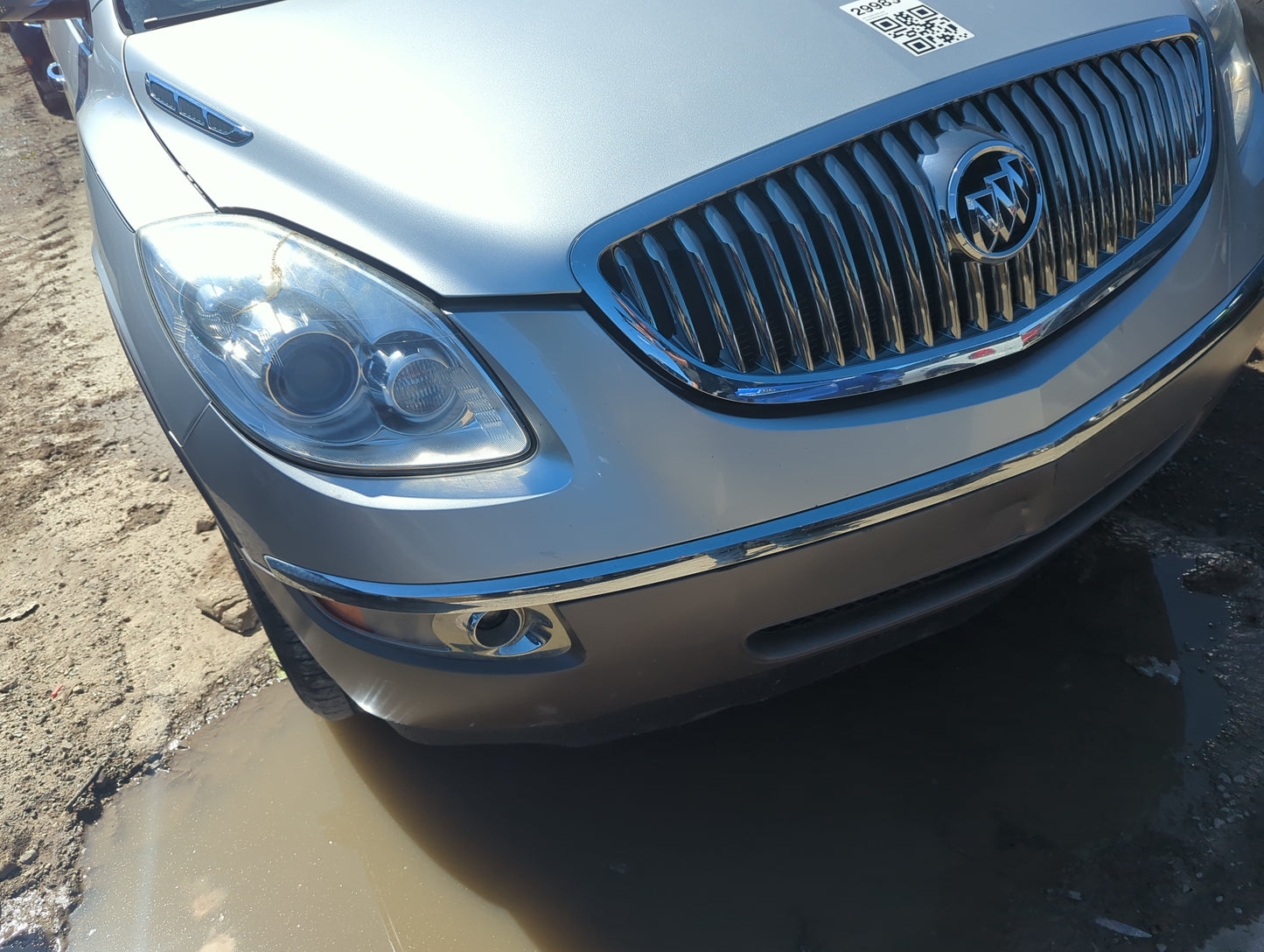2008-2012 Buick Enclave Front Bumper - Oem - Oemusedautoparts1.com