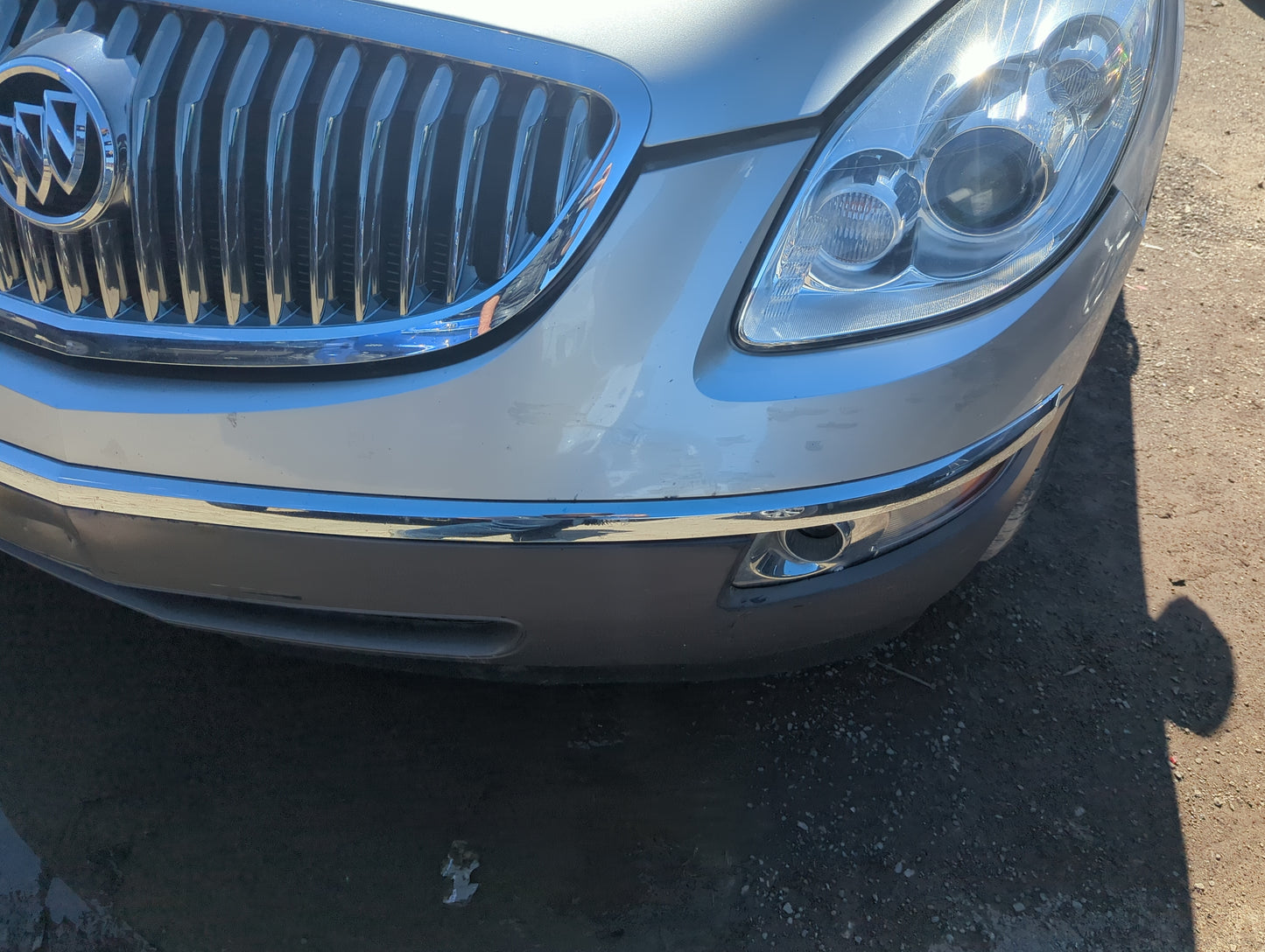 2008-2012 Buick Enclave Front Bumper - Oem - Oemusedautoparts1.com