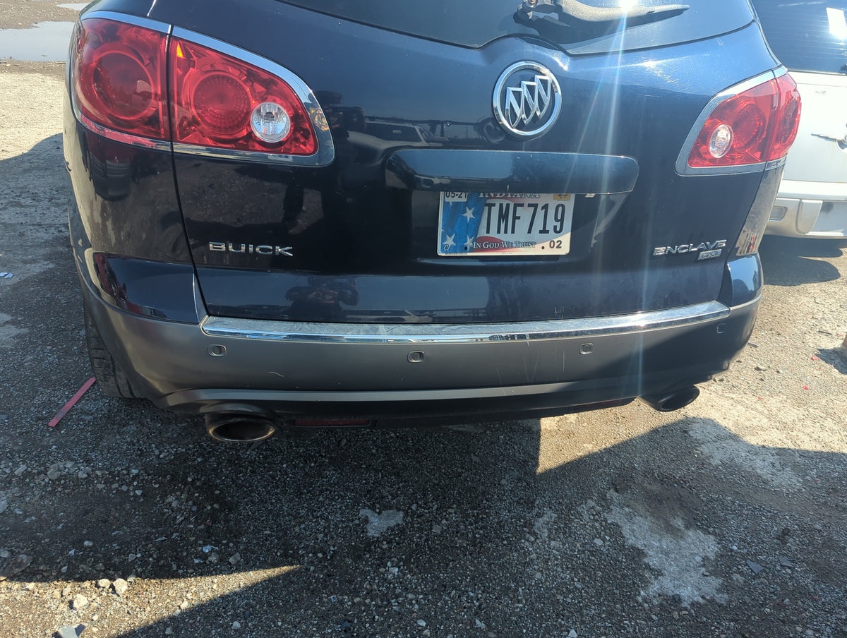 2008-2012 Buick Enclave Rear Bumper Assembly Oem 5018587 - Oemusedautoparts1.com
