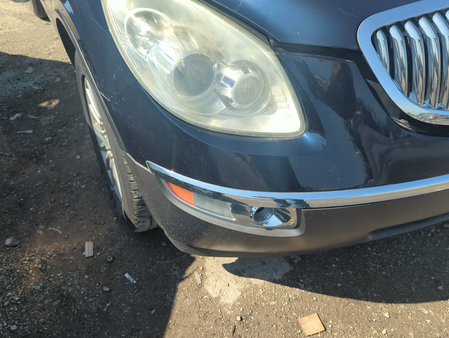 2008-2012 Buick Enclave Front Bumper - Oem - Oemusedautoparts1.com