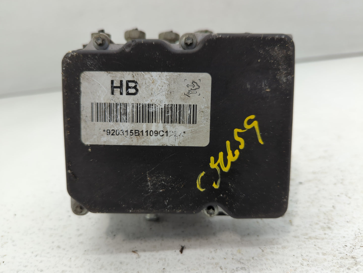 2009-2011 Buick Enclave ABS Pump Control Module Replacement P/N:25840015 Fits Fits 2008 2009 2010 2011 OEM Used Auto Parts -