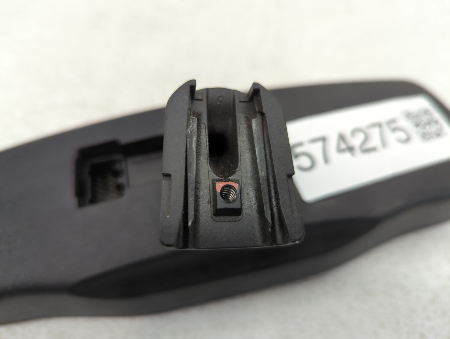 2009-2017 Buick Enclave Interior Rear View Mirror Replacement OEM P/N:25794381 Fits OEM Used Auto Parts - Oemusedautoparts1.