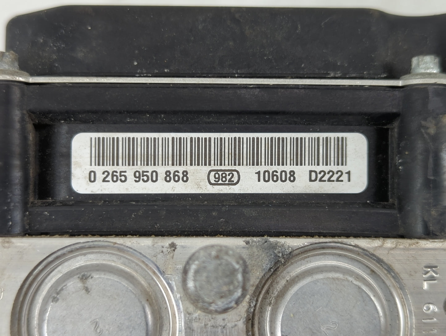 2009-2011 Buick Enclave ABS Pump Control Module Replacement P/N:0 265 950 868 25840315 Fits Fits 2008 2009 2010 2011 OEM Use