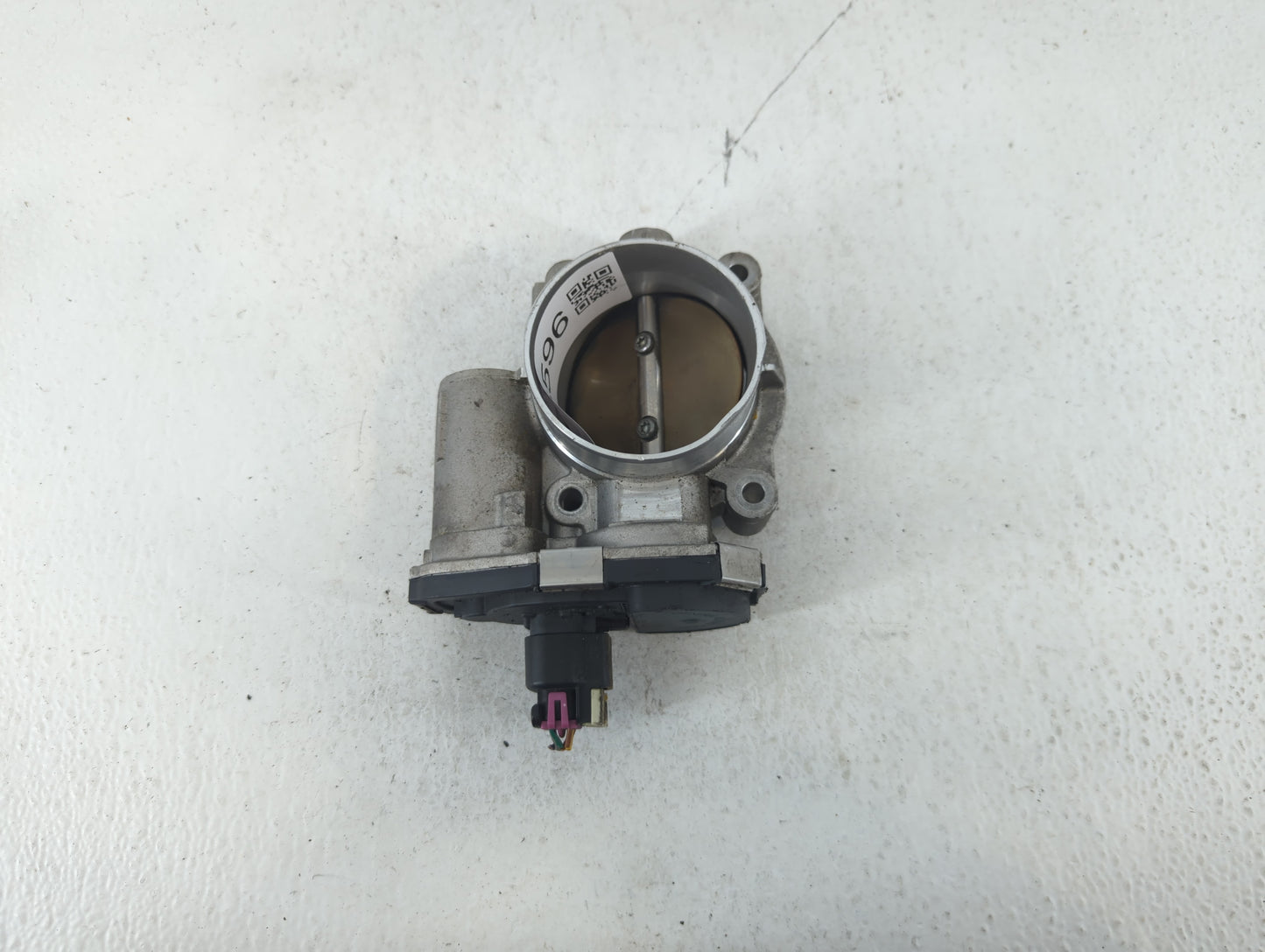 2008-2011 Buick Enclave Throttle Body P/N:3330AA995AA6664C Fits Fits 2007 2008 2009 2010 2011 OEM Used Auto Parts - Oemuseda