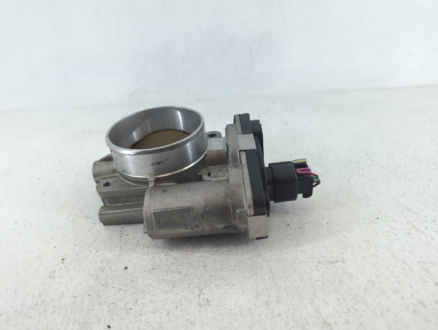 2008-2011 Buick Enclave Throttle Body P/N:3330AA995AA6664C Fits Fits 2007 2008 2009 2010 2011 OEM Used Auto Parts - Oemuseda