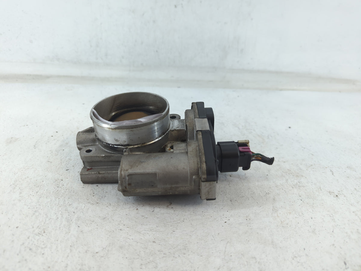2011 Buick Enclave Throttle Body P/N:995AA 0137C Fits Fits 2012 2013 2014 2015 2016 2017 2018 2019 OEM Used Auto Parts - Oem