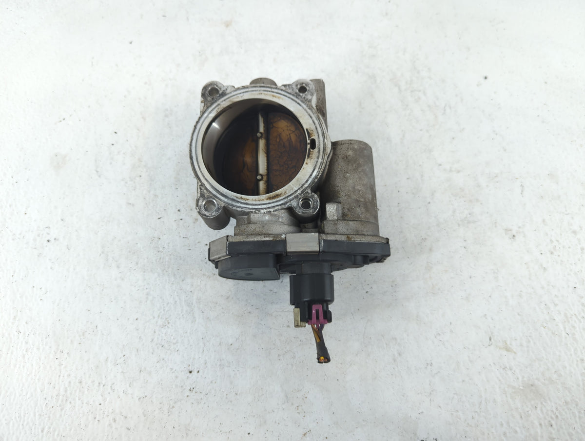 2011 Buick Enclave Throttle Body P/N:995AA 0137C Fits Fits 2012 2013 2014 2015 2016 2017 2018 2019 OEM Used Auto Parts - Oem