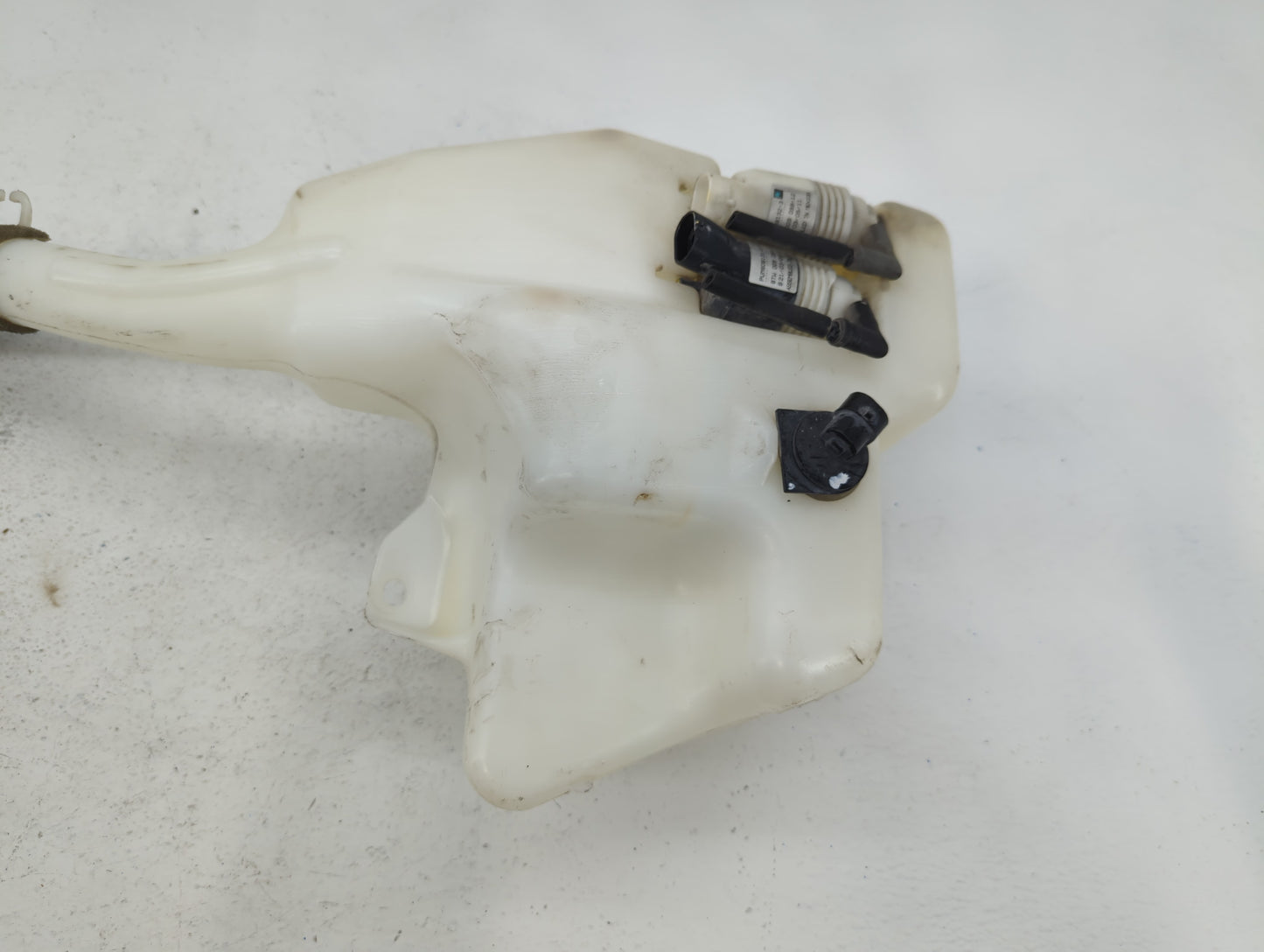 2010-2017 Buick Enclave Windshield Washer Fluid Reservoir Bottle Oem - Oemusedautoparts1.com