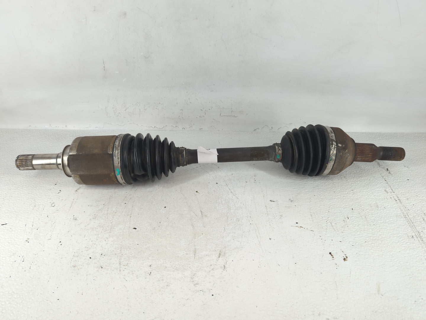 2008-2017 Buick Enclave Axle Shaft Front Driver Cv C/v - Oemusedautoparts1.com