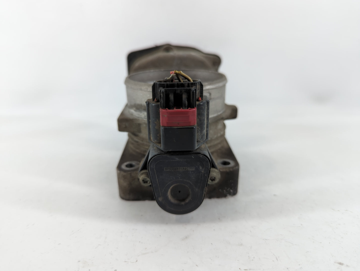 2008-2011 Buick Enclave Throttle Body P/N:111804 1 043230335511 Fits Fits 2007 2008 2009 2010 2011 OEM Used Auto Parts - Oem